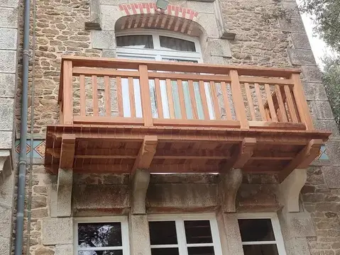 escalier sur mesure Saint-André-des-Eaux-1