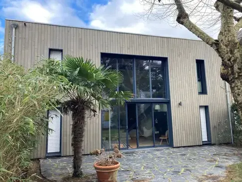 fabricant de pergolas en bois Batz-sur-Mer-5