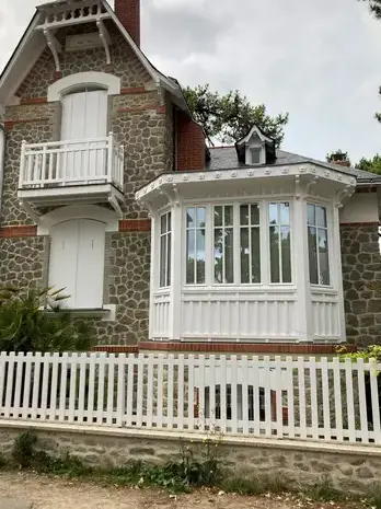 rénovation de meubles en bois à Guérande - image 3